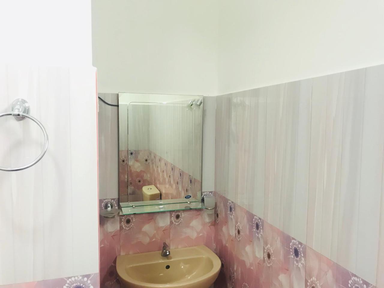 Senehas Homestay Ella Esterno foto